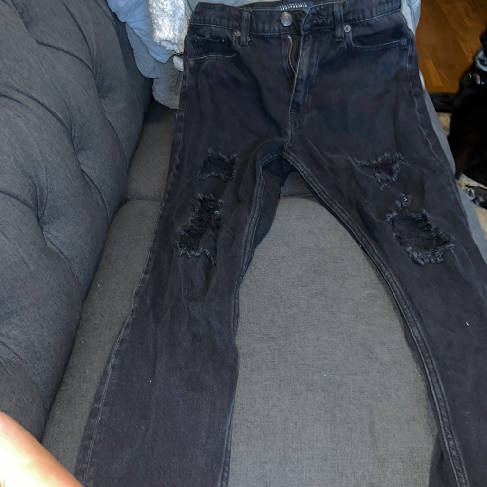 Cute ripped black jeans